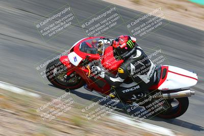 media/Oct-15-2022-TrackXperience (Sat) [[8f70b8b0be]]/Group 2/session 4 turn 1/